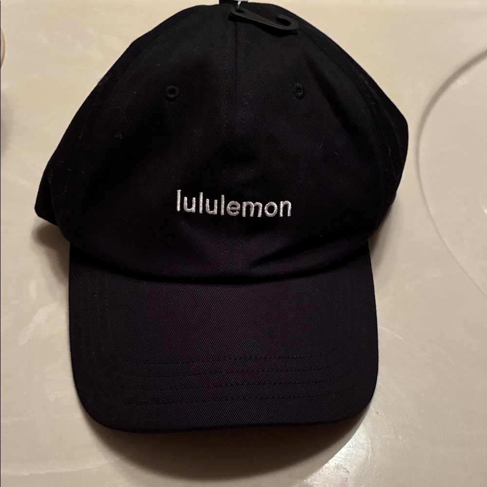 Lululemon hat